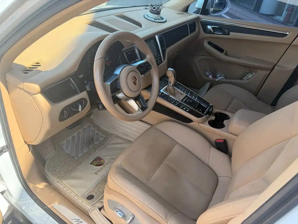 Porsche Macan — миниатюра 8