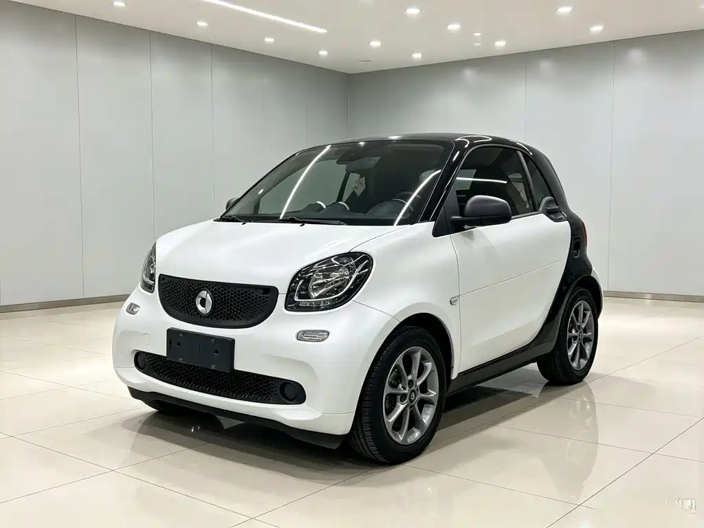 smart Smart Fortwo — миниатюра 2