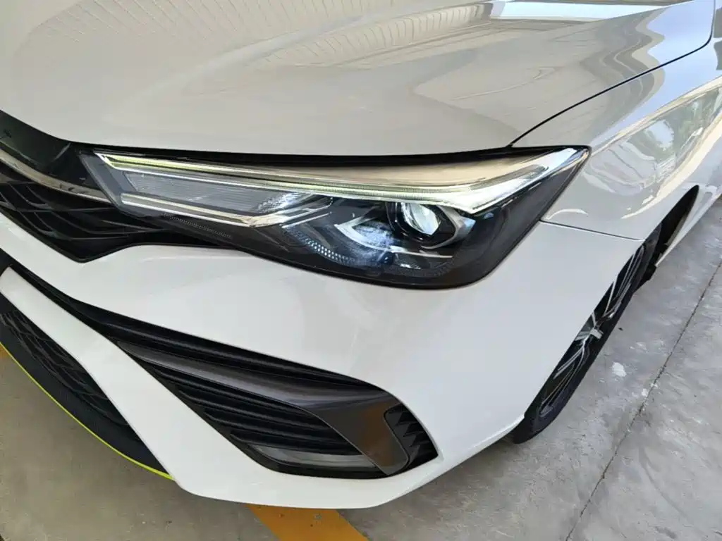 Roewe i5 — миниатюра 24