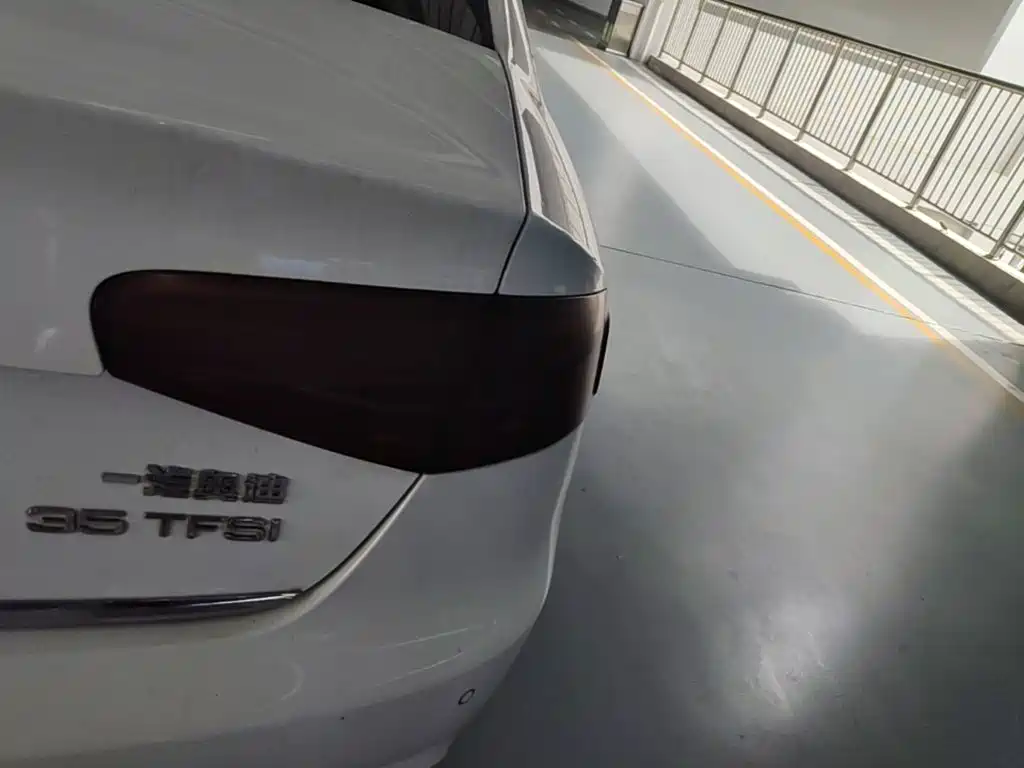 Audi A4L — миниатюра 8
