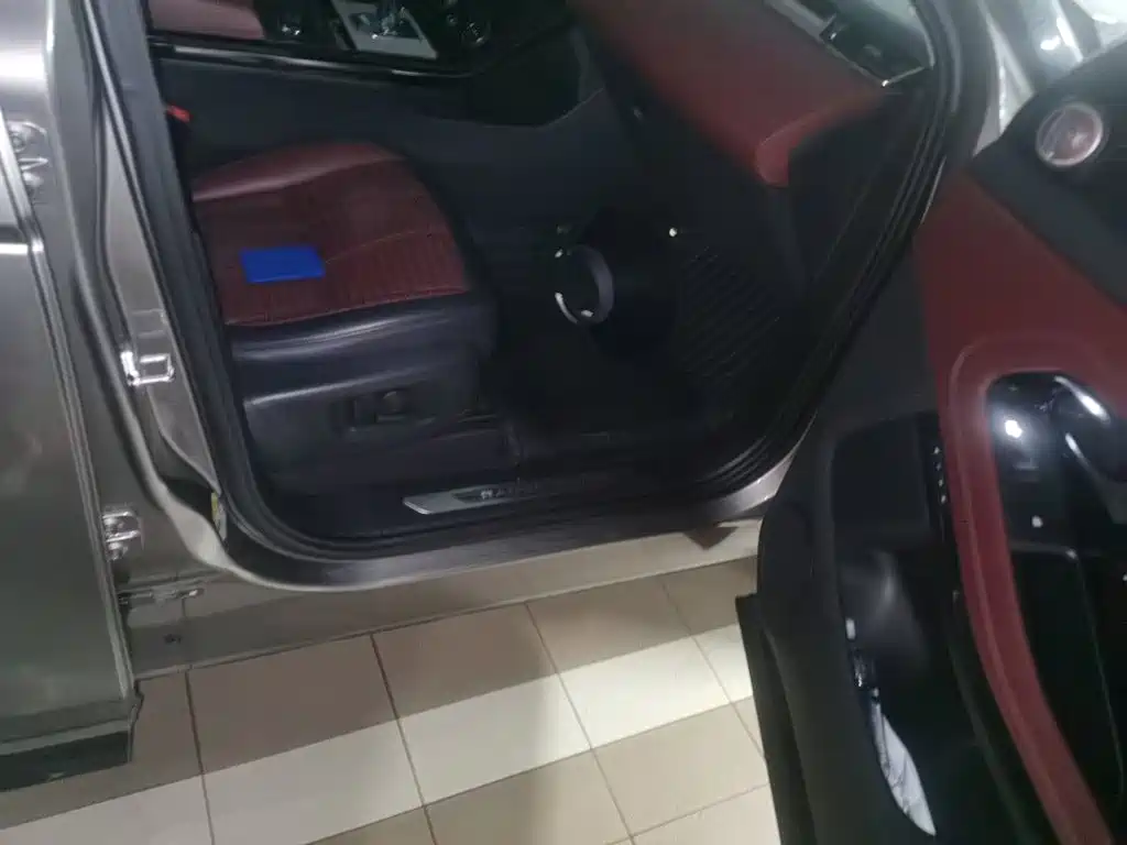 Land Rover Evoque — миниатюра 19