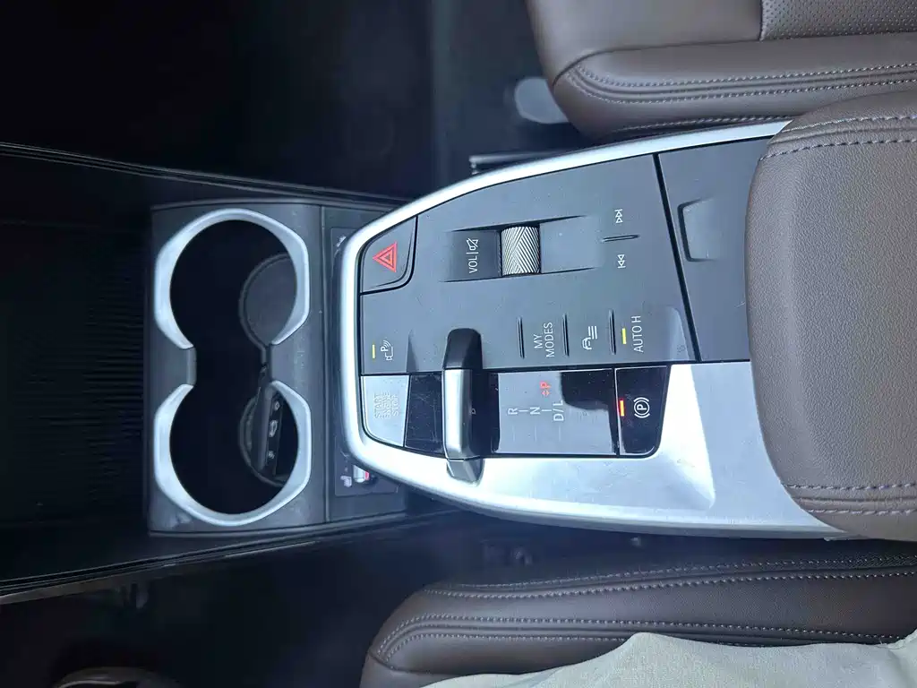 BMW X1 — миниатюра 13