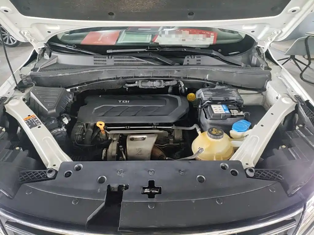 Roewe RX5 — миниатюра 20