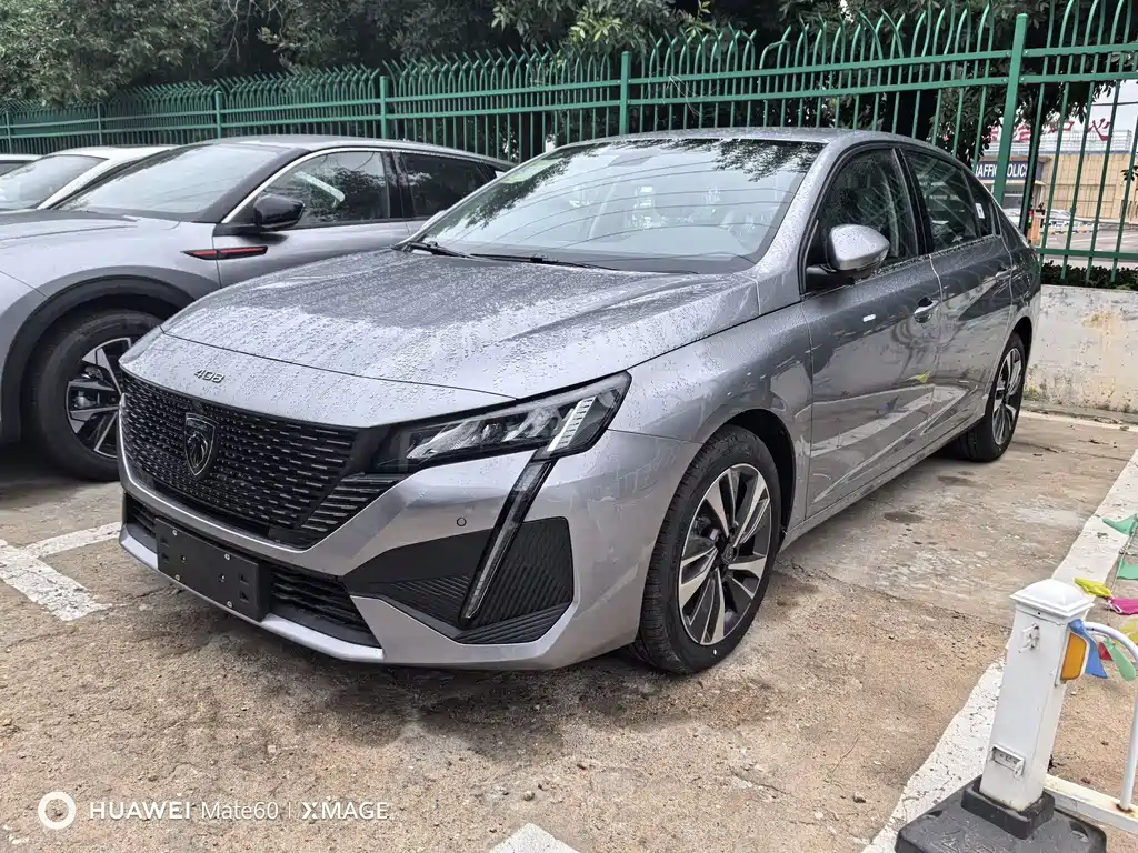 Купить Peugeot 408