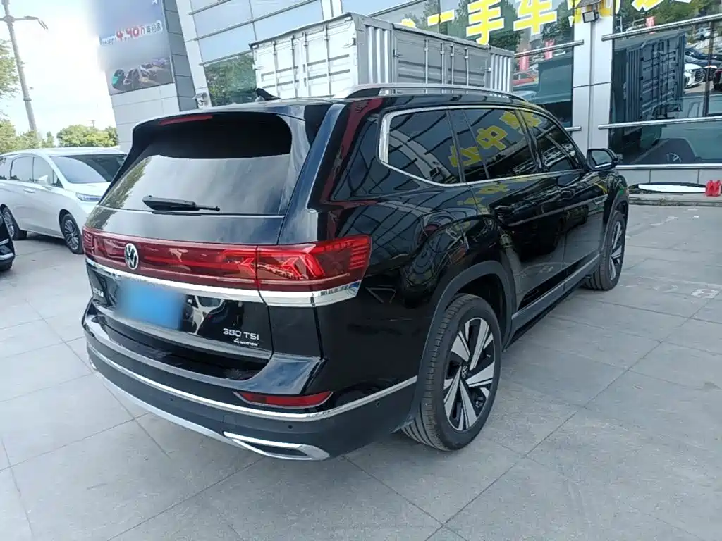 Volkswagen Teramont — миниатюра 7