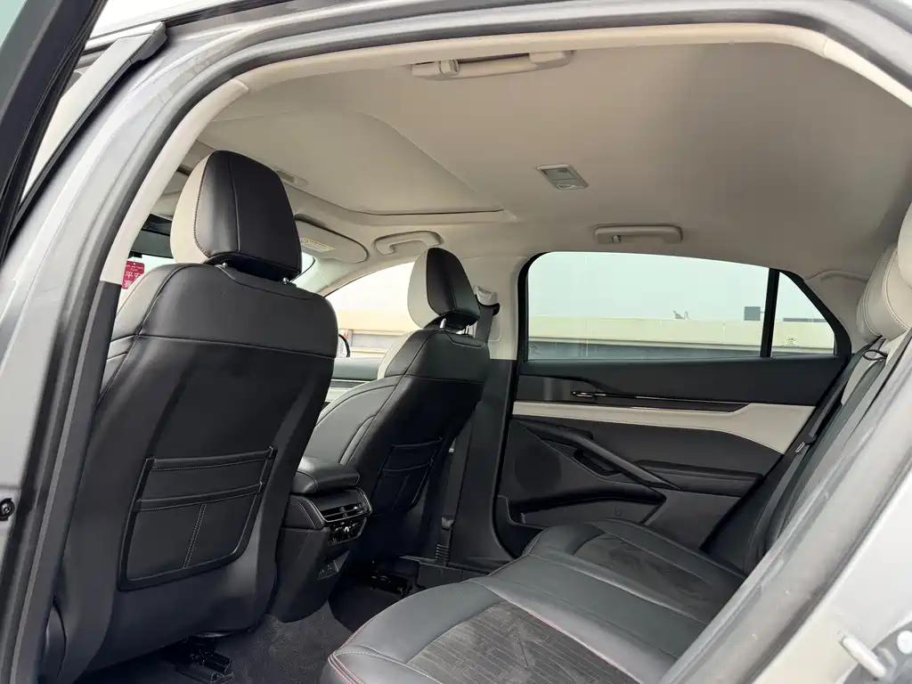 Ford Mondeo — миниатюра 13