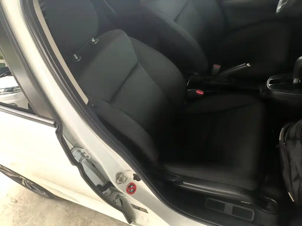 Honda Fit — миниатюра 25