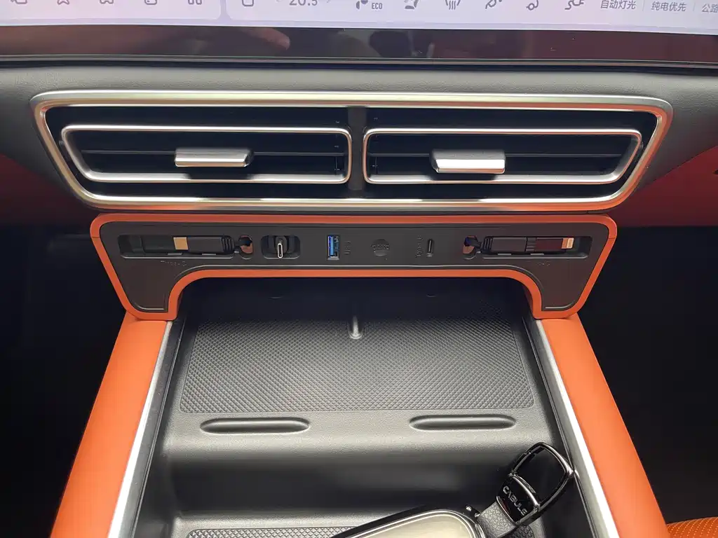 Li Auto Li L9 — миниатюра 19