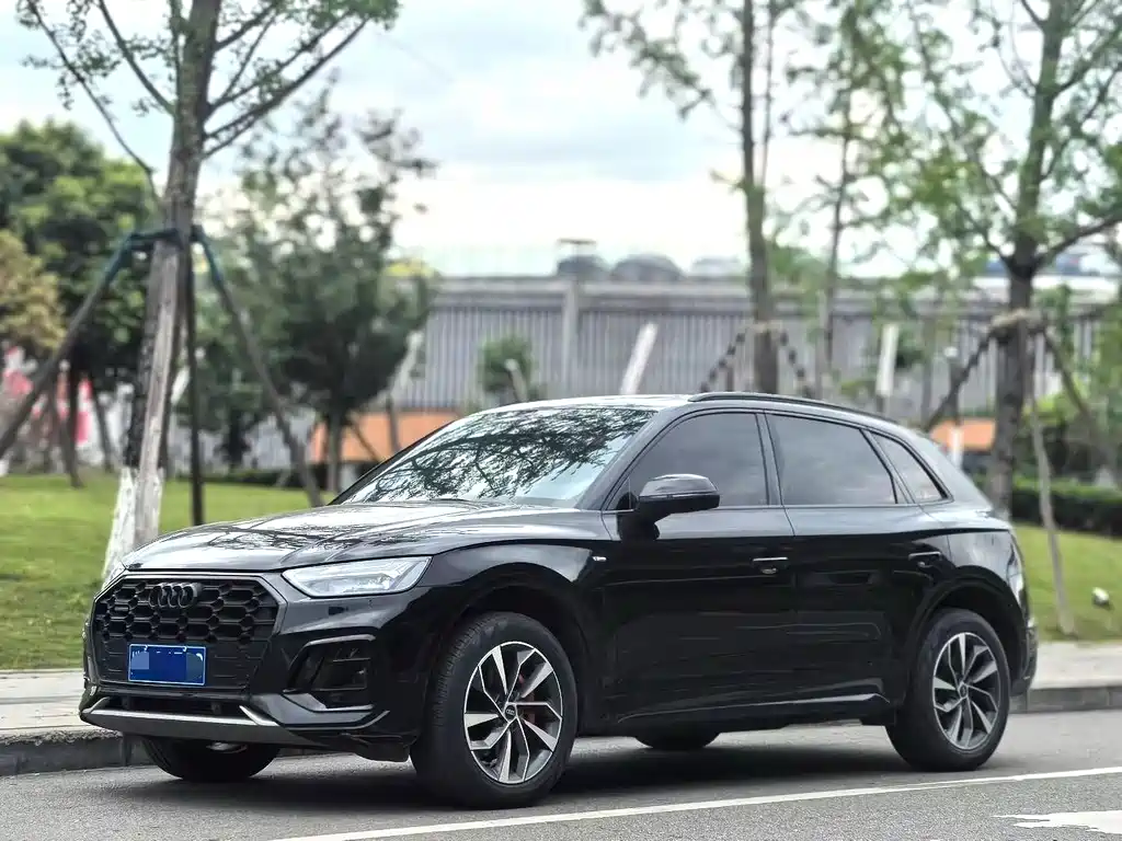 Audi Q5L 2024