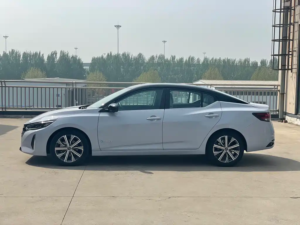 Nissan Sylphy - фото 7