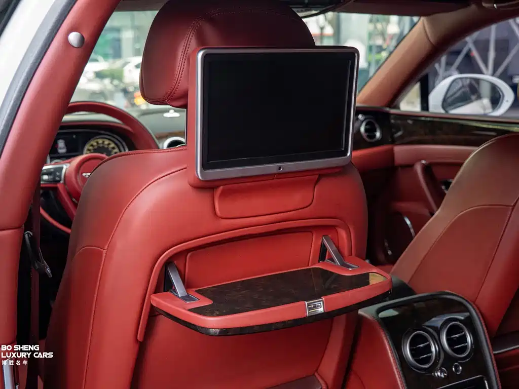 Bentley Flying Spur — миниатюра 13