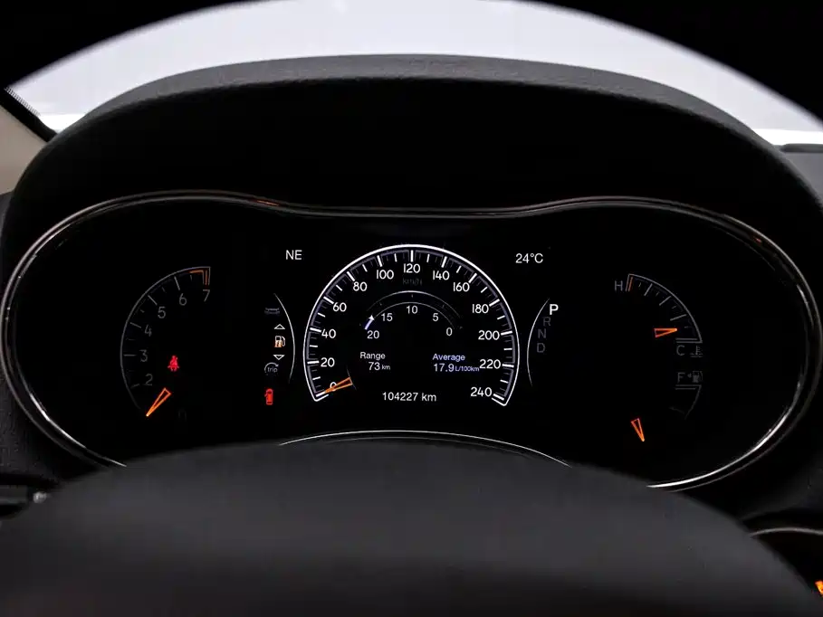 Jeep Grand Cherokee (Import) — миниатюра 6