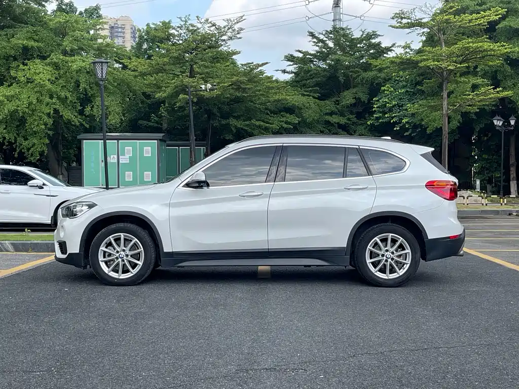 BMW X1 2019 sDrive18Li Fashion
