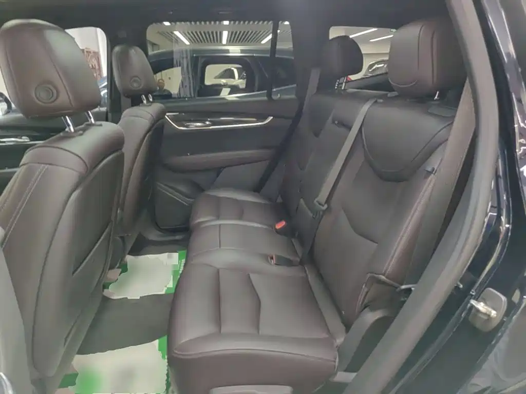 Cadillac XT6 — миниатюра 17