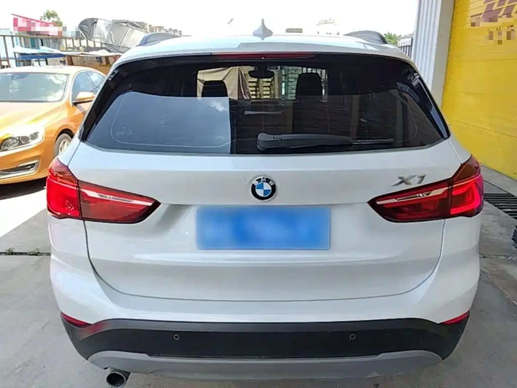 BMW X1 — миниатюра 6