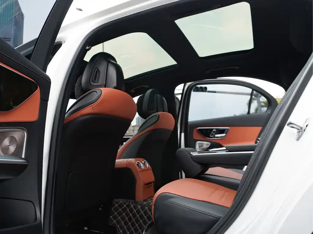 Mercedes-Benz C-Class — миниатюра 26