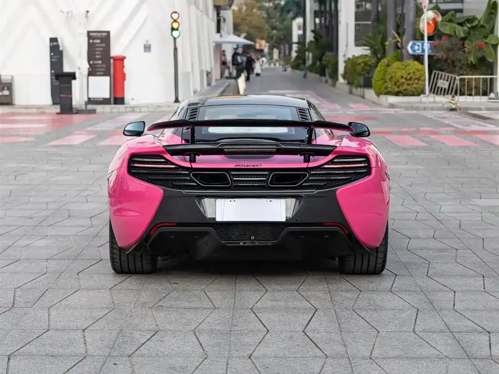 McLaren 12C 2013 3.8T COUPE