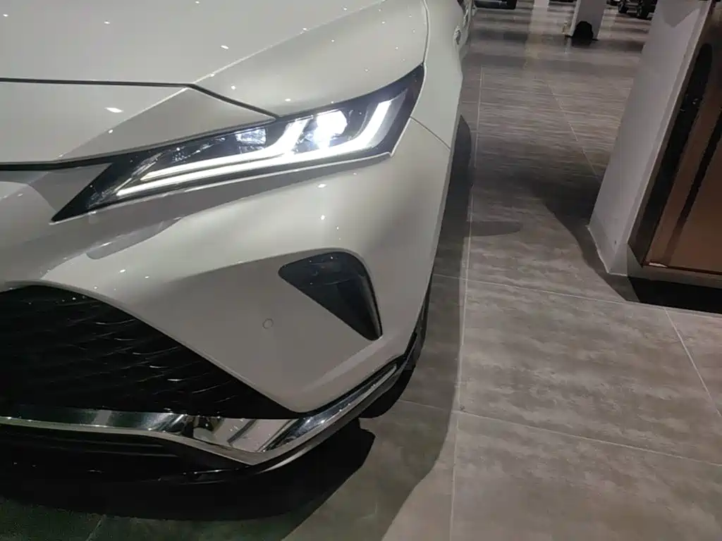 Toyota Venza — миниатюра 24