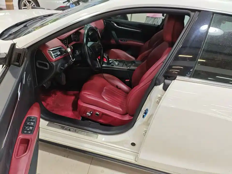 Maserati Ghibli — миниатюра 4