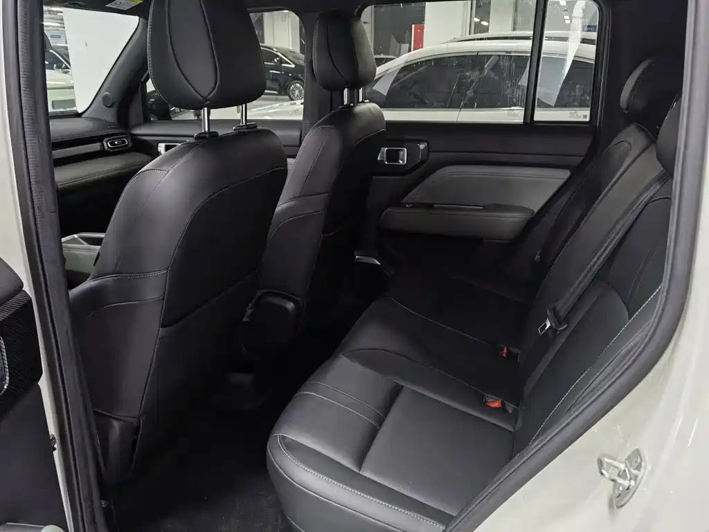 Baojun Yueye Plus — миниатюра 4