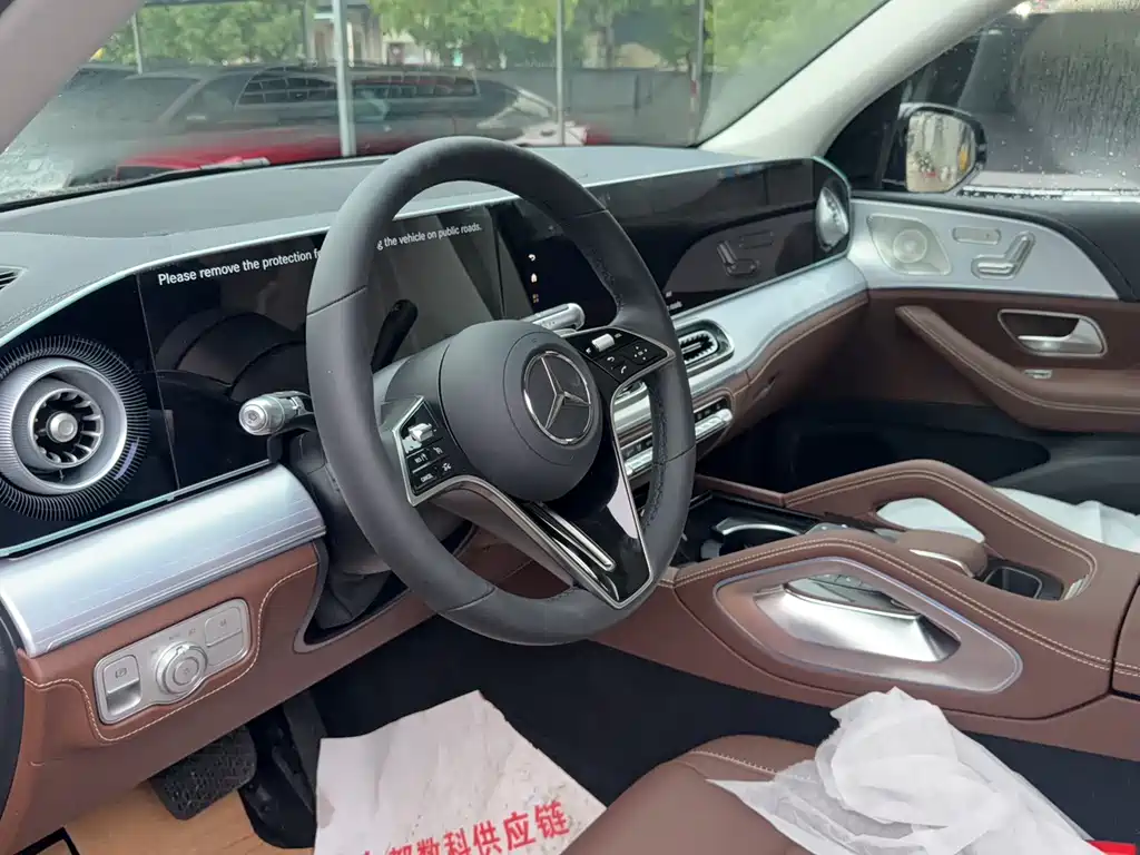 Mercedes-Benz GLE — миниатюра 15