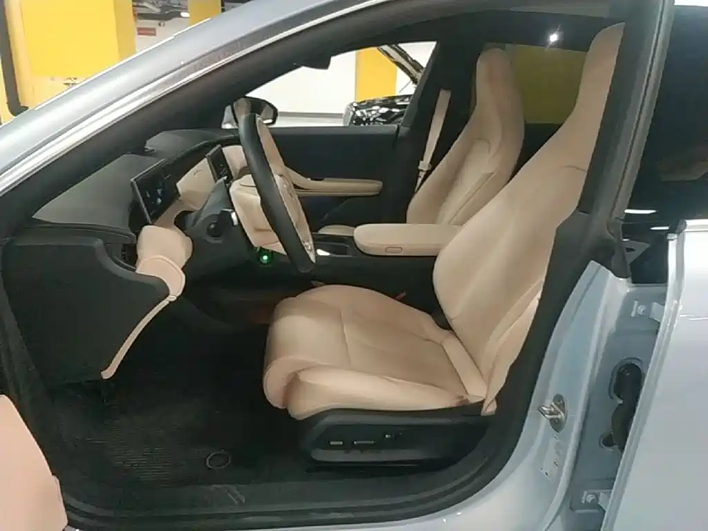 NIO ET5T — миниатюра 15