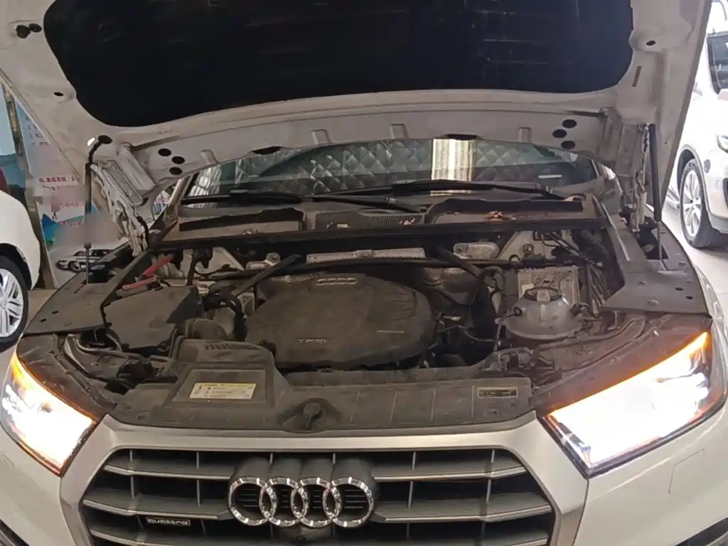 Audi Q5L — миниатюра 20