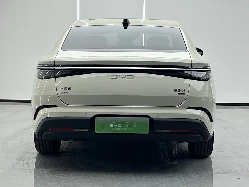 BYD Seal 07 DM-i — миниатюра 4