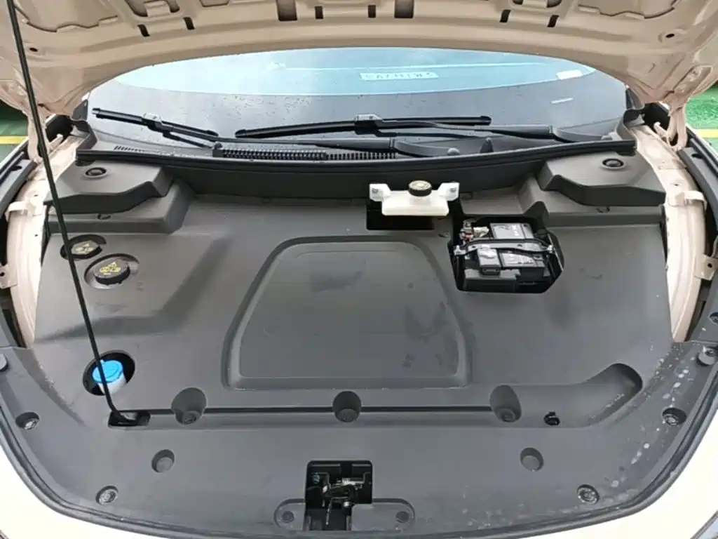 XPeng MONA M03 — миниатюра 20