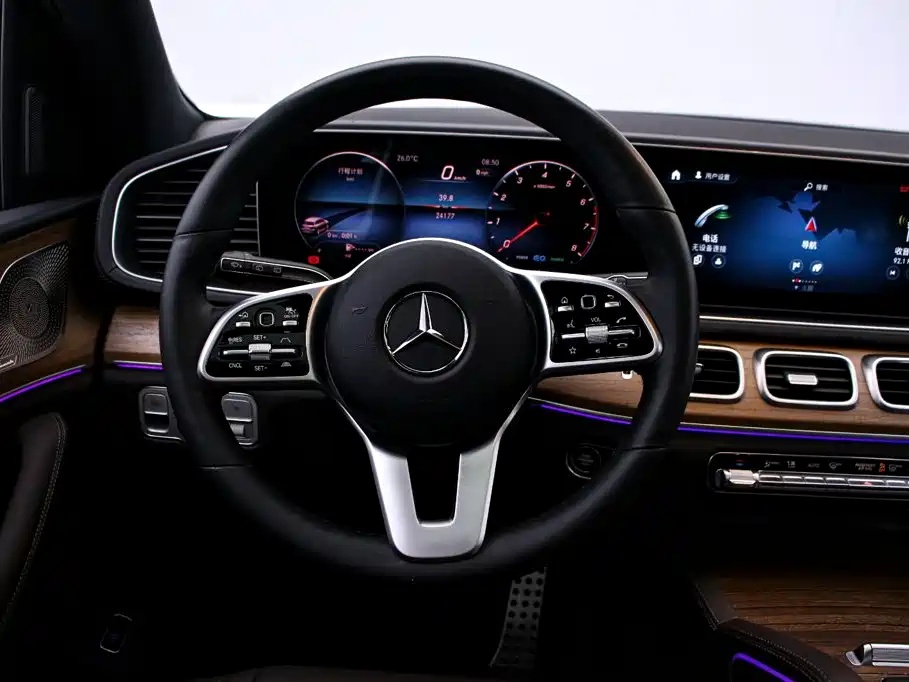 Mercedes-Benz GLS — миниатюра 7