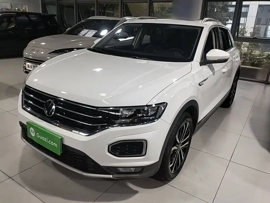 Volkswagen T-Roc — миниатюра 2
