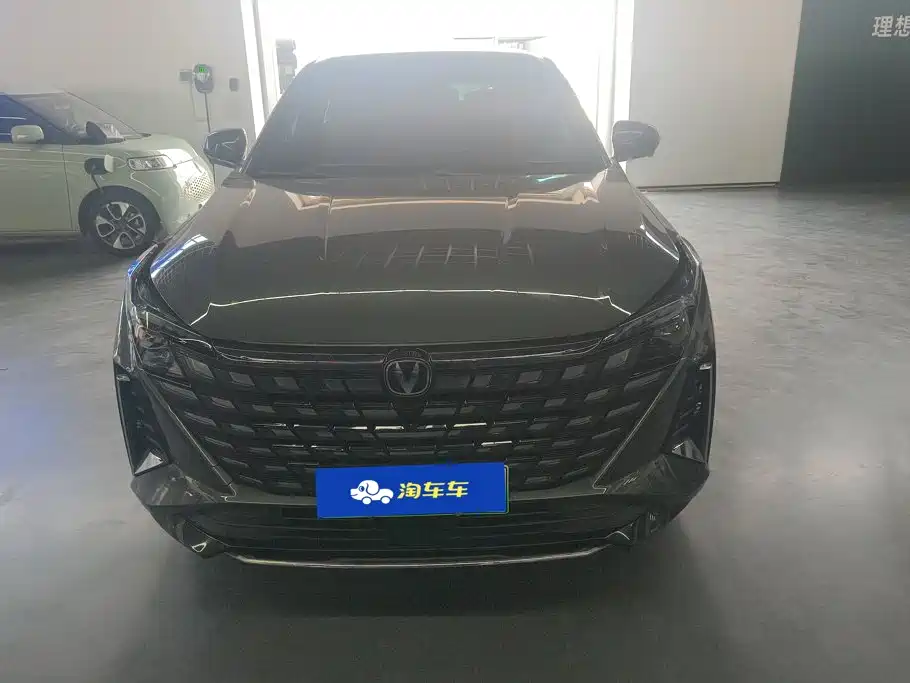 Changan UNI-Z New Energy — миниатюра 2