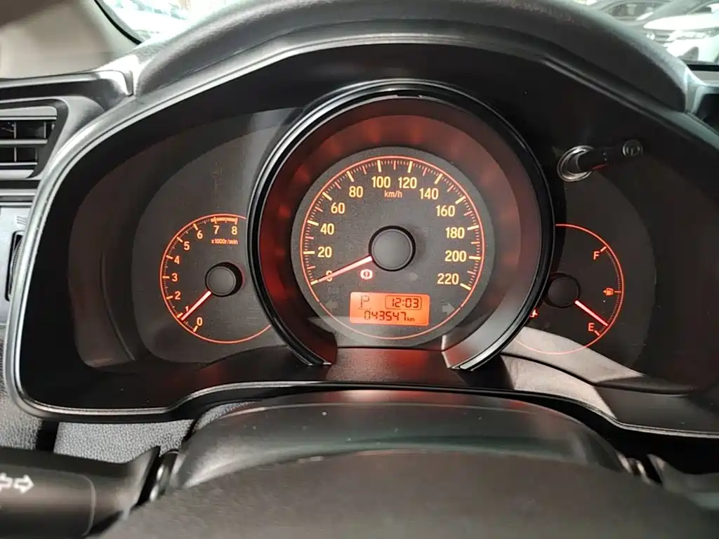 Honda Fit — миниатюра 12