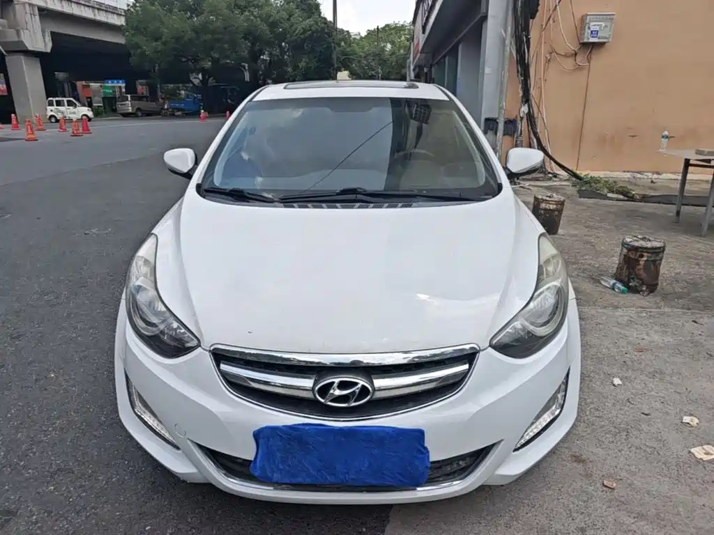 Hyundai Elantra Langdong — миниатюра 3