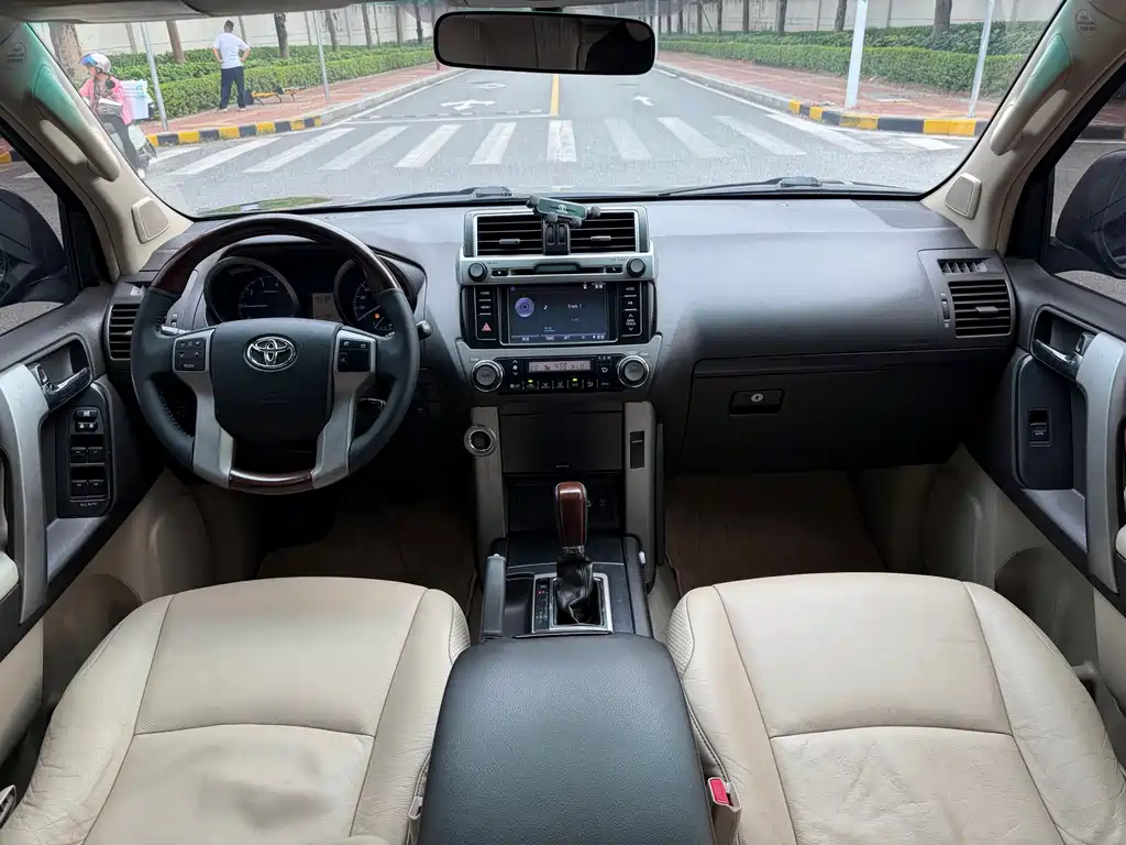 Toyota Prado — миниатюра 17