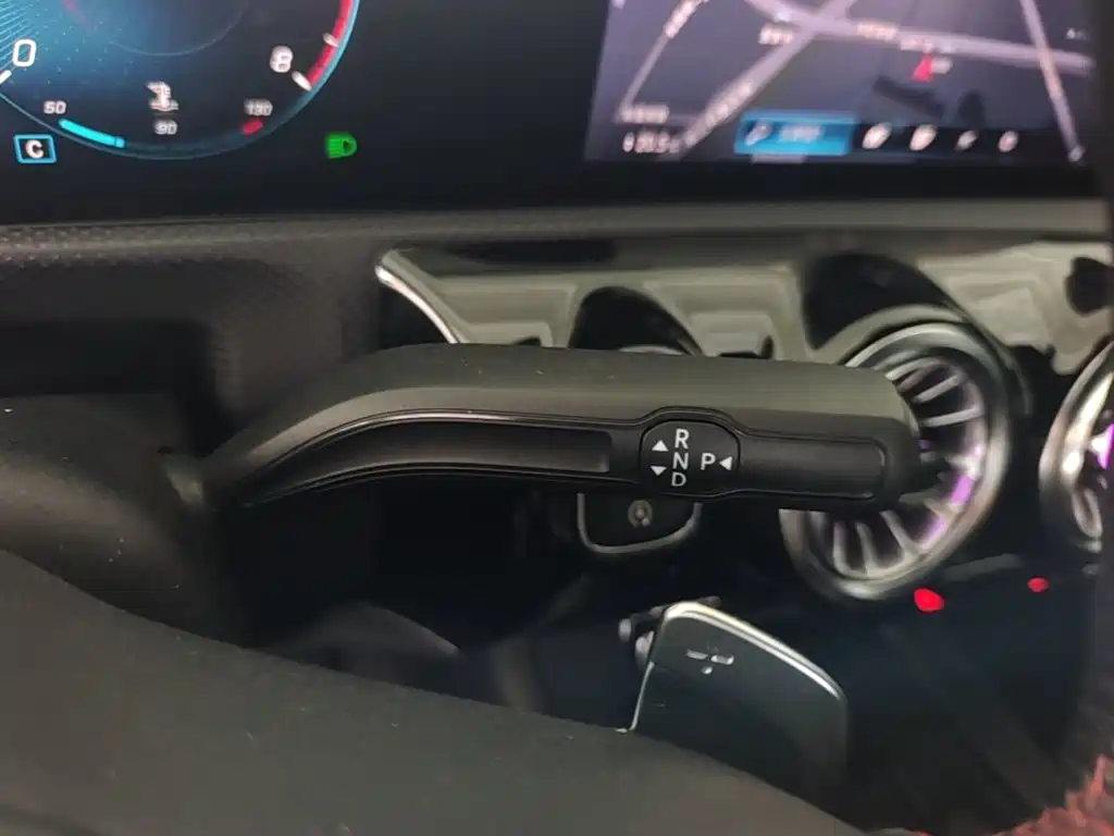 Mercedes-Benz CLA (Import) — миниатюра 14