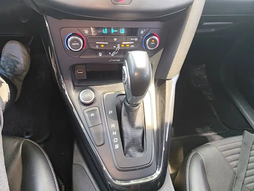 Ford Focus — миниатюра 14