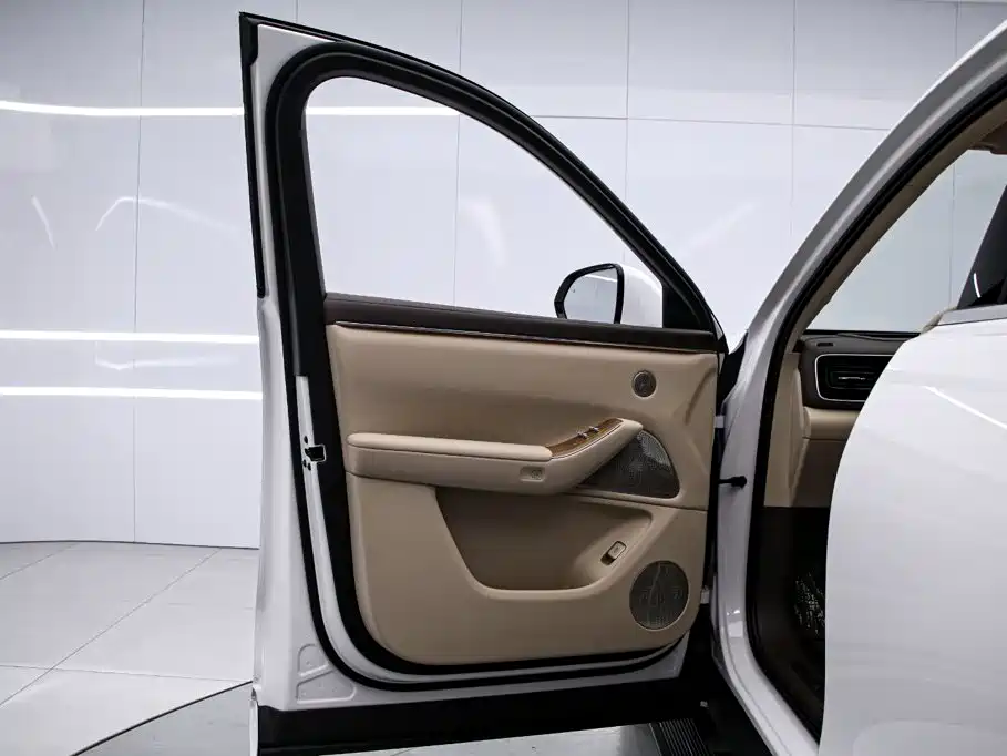 AITO AITO M7 — миниатюра 14