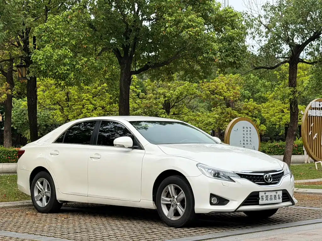 Toyota Reiz 2013 2.5S