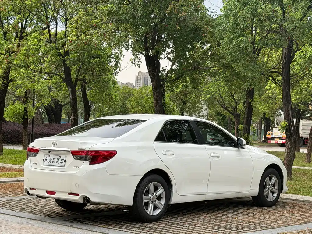 Toyota Reiz 2013 2.5S