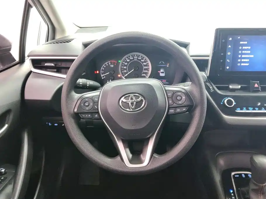 Toyota Corolla — миниатюра 15