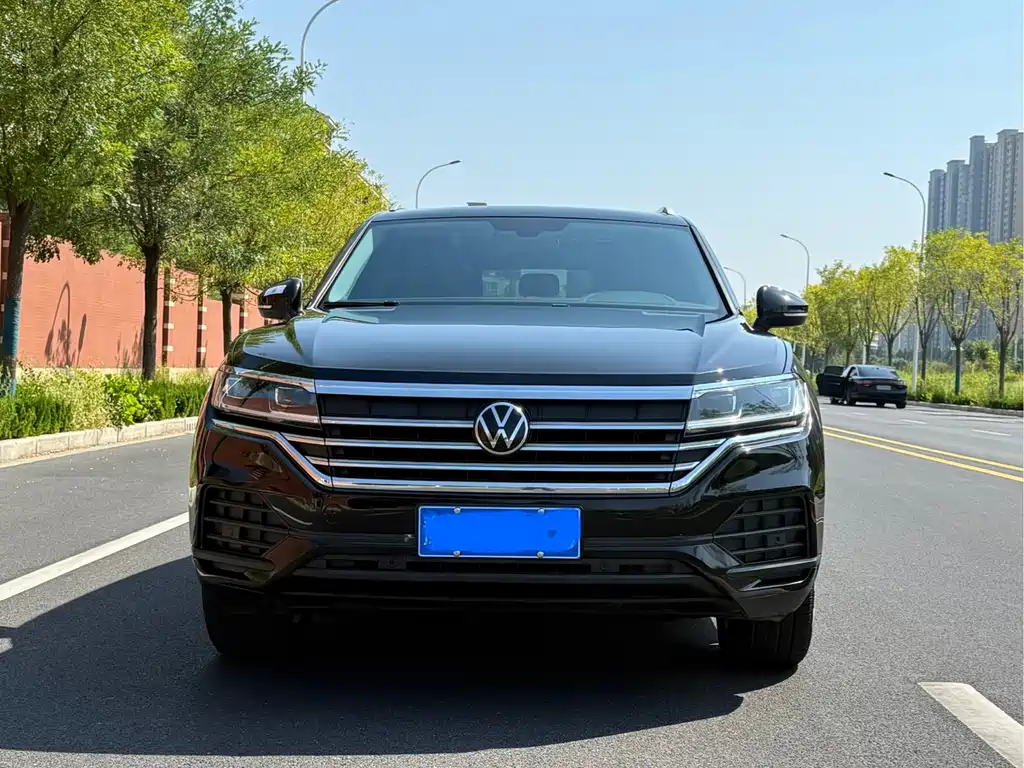 Volkswagen Touareg — миниатюра 2