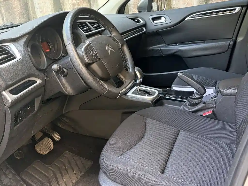 Citroen C4L — миниатюра 3