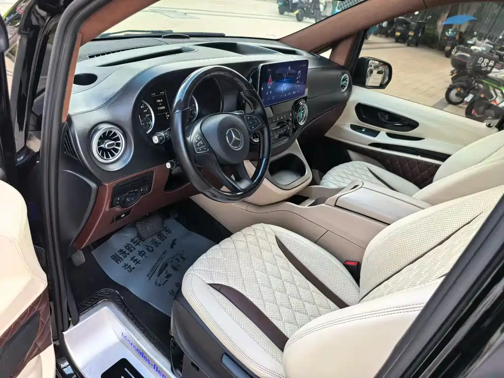 Mercedes-Benz Vito — миниатюра 6