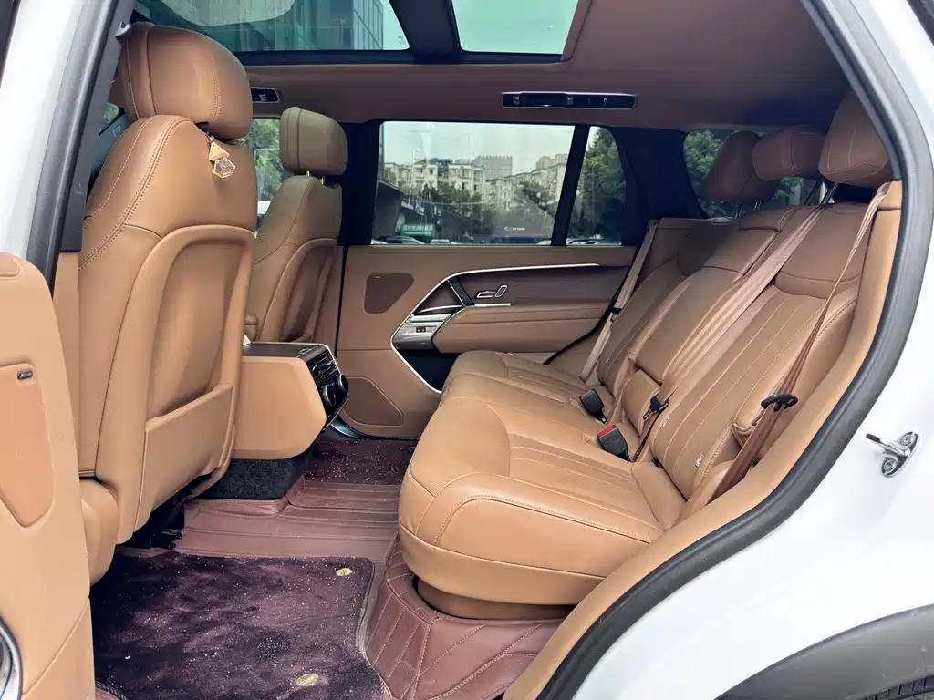 Land Rover Range Rover — миниатюра 18