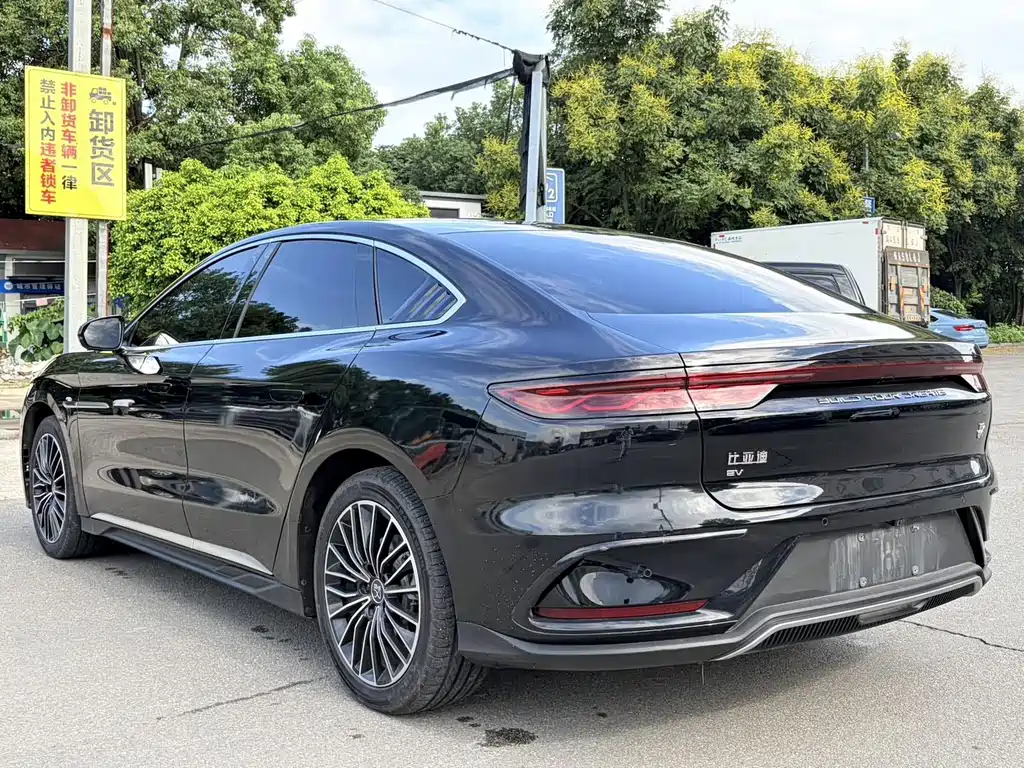 BYD Han — миниатюра 4