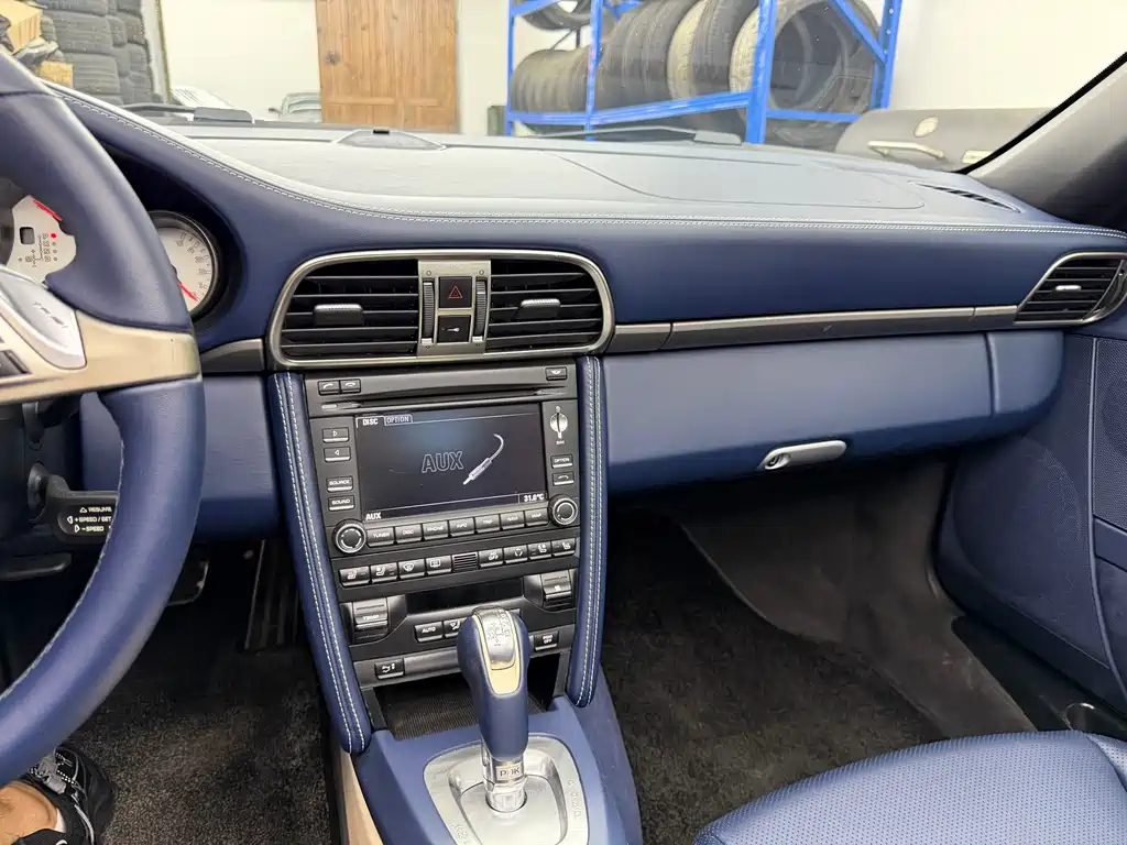Porsche 911 — миниатюра 10