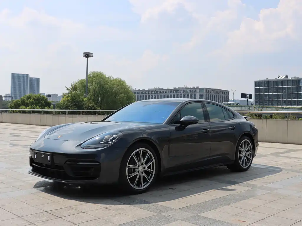 Купить Porsche Panamera