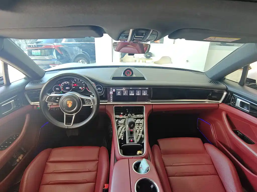 Porsche Panamera — миниатюра 9
