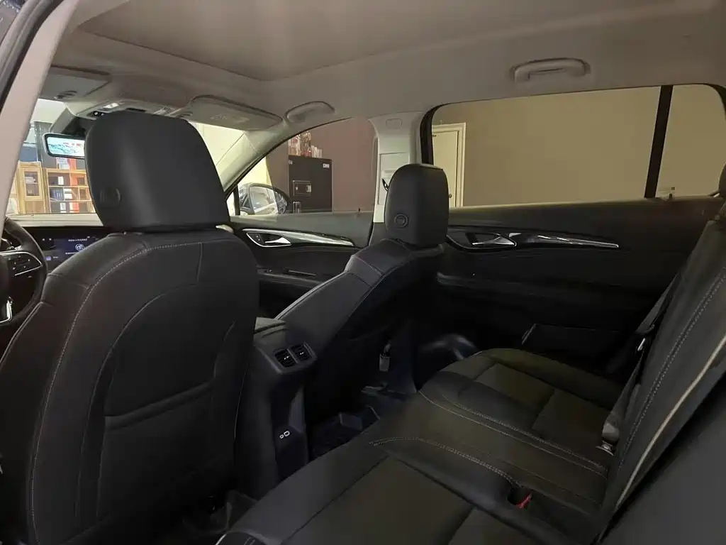 Buick Envision Plus Plus 2023 Plus 652T мест Luxury
